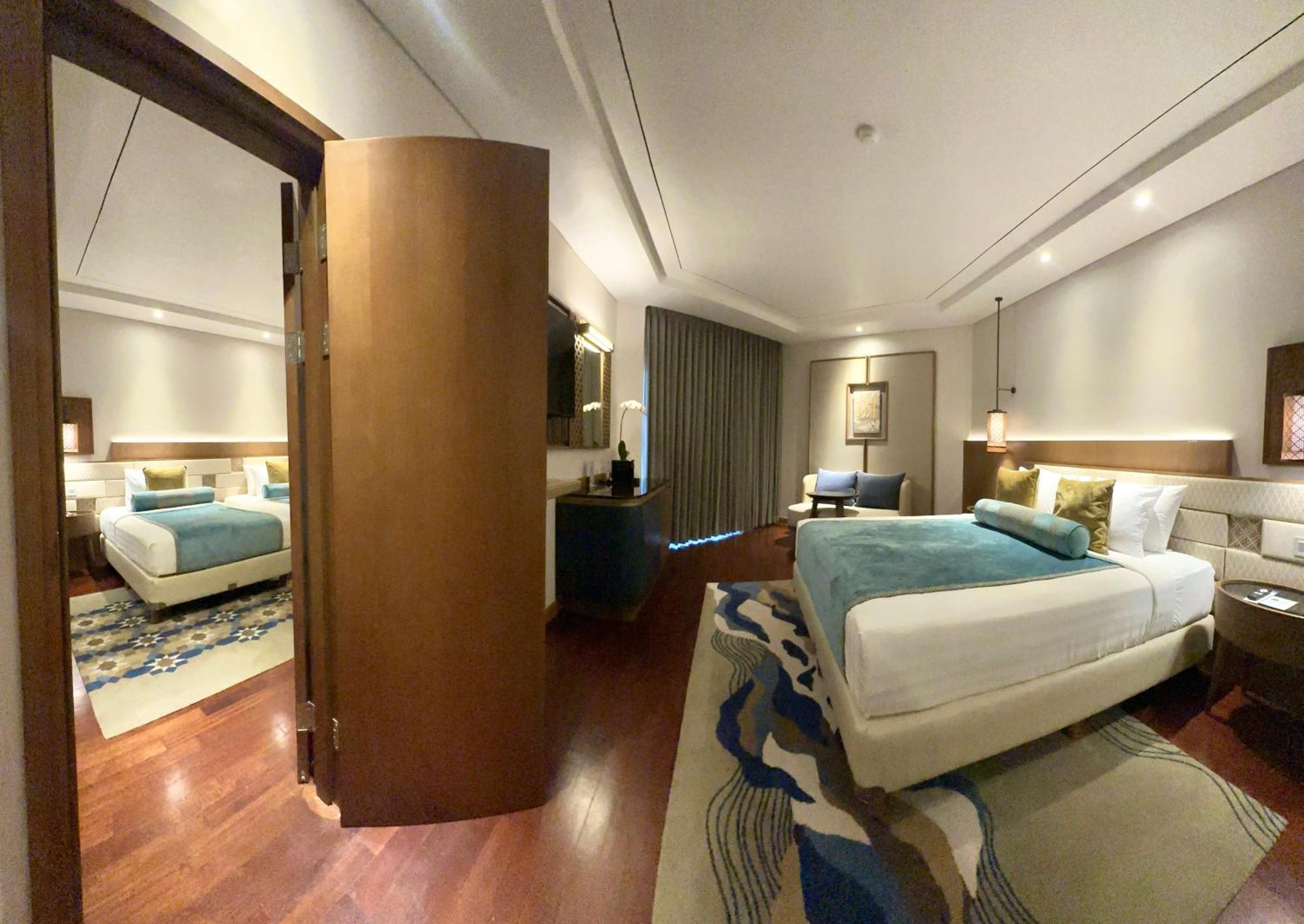 Grand Mirage Resort & Thalasso Bali นูซาดูอา ภายนอก รูปภาพ A suite at the hotel
