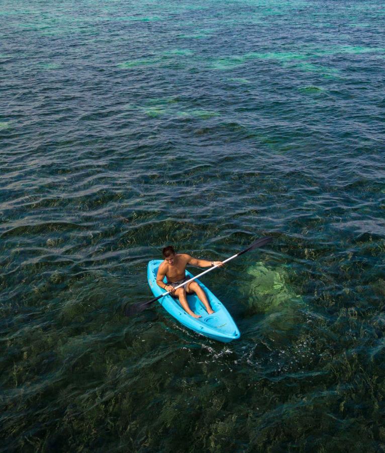 Grand Mirage Resort & Thalasso Bali นูซาดูอา ภายนอก รูปภาพ Kayaking in the ocean